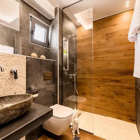 Megusta 3* Theológos