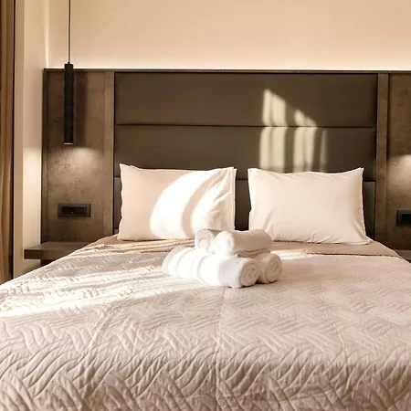 Megusta 3* Theológos